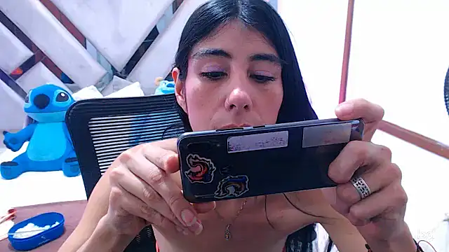 Snapshot of lady_Ary_xx chatting on March 14, 1:27 am lady Ary xx online show from March 14, 1:27 am