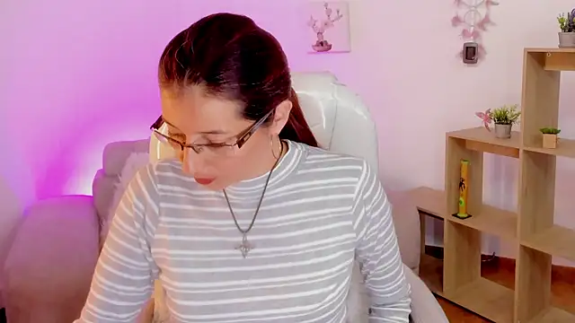 Antonnella 3 online show from February 24, 6:26 pm