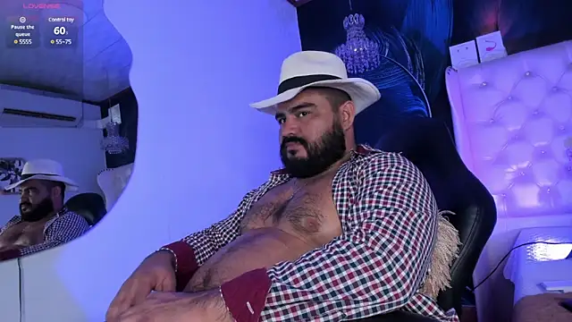 MichaelBear  online show from February 5, 3:31 pm