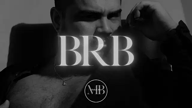 Snapshot of MichaelBear_ chatting on February 17, 6:25 pm MichaelBear online show from February 17, 6:25 pm