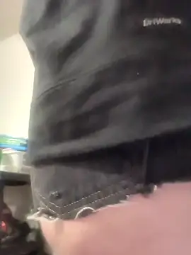 Snapshot of Mark691984 chatting on March 18, 1:42 pm Mark691984 online show from March 18, 1:42 pm