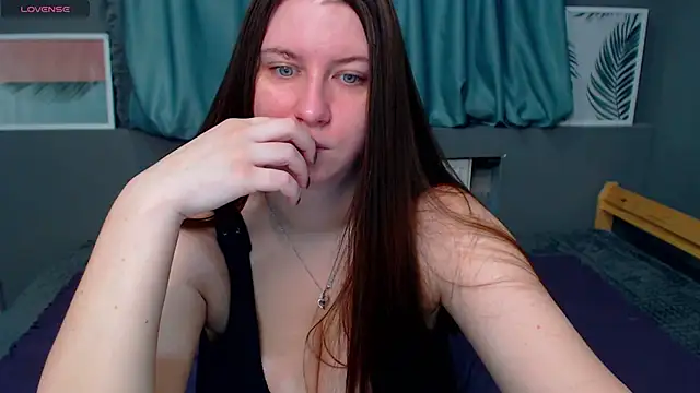 Snapshot of LiyaSilve chatting on January 23, 3:05 am LiyaSilve online show from January 23, 3:05 am