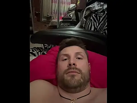 MartinBrandon online show from May 15, 11:23 pm