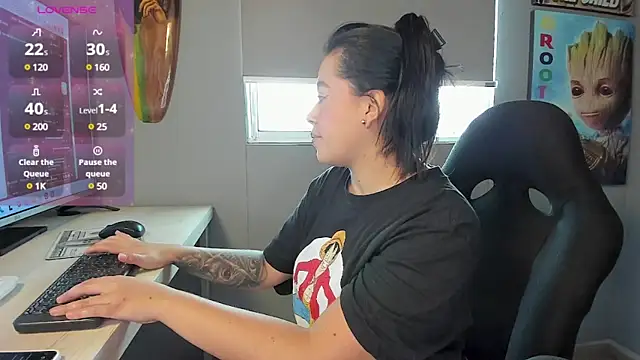 Snapshot of AddisonStone chatting on March 19, 10:20 pm AddisonStone online show from March 19, 10:20 pm