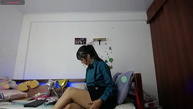 Moon lunita online show from March 17, 9:13 pm