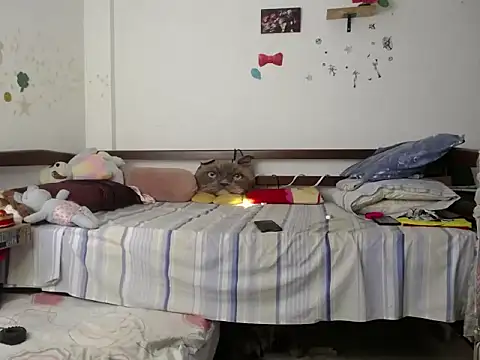 Moon lunita online show from September 25, 2:54 pm