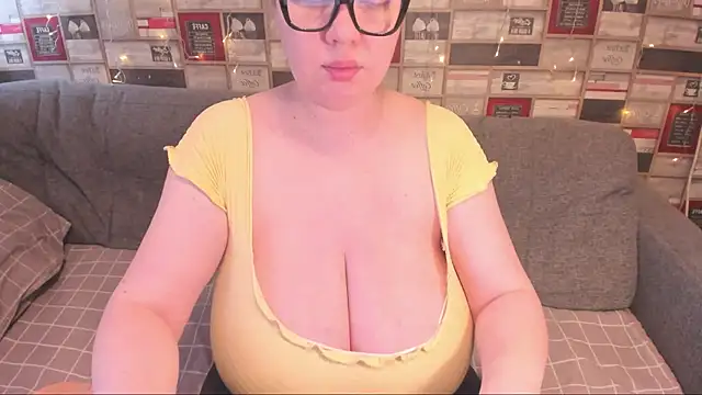 VickyBoobs online show from February 12, 11:40 am