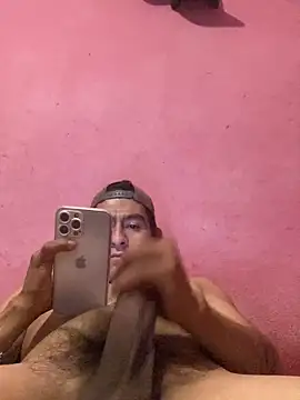 Snapshot of duggan12 chatting on April 16, 1:01 pm duggan12 online show from April 16, 1:01 pm