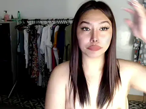 urqueendominant online show from February 7, 6:45 am