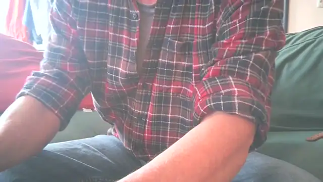 Snapshot of GorgeousMarketer chatting on September 21, 2:08 pm GorgeousMarketer online show from September 21, 2:08 pm