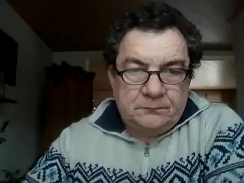 Nobbie444 online show from December 14, 11:37 am