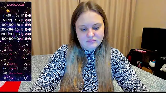 Snapshot of AlanaBrox chatting on December 30, 1:36 pm AlanaBrox online show from December 30, 1:36 pm