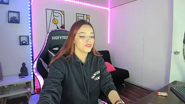 kay marie online show from January 12, 3:28 am