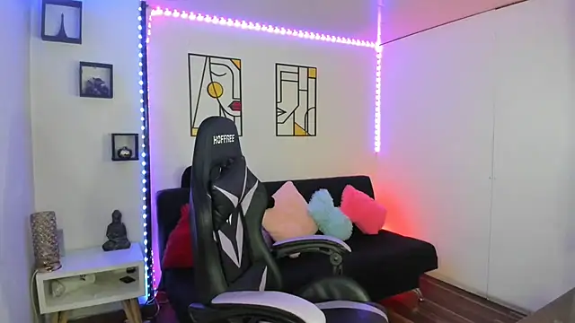 kay marie online show from February 3, 4:04 am