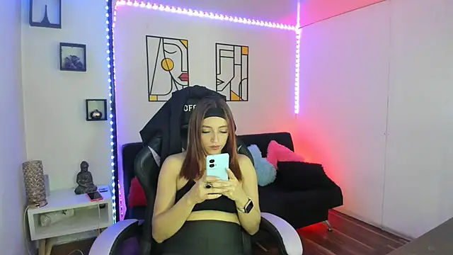 kay marie online show from February 7, 6:45 pm