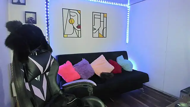 kay marie online show from March 19, 8:22 pm