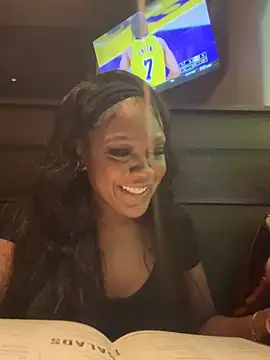 TilaTotti online show from February 20, 5:44 am