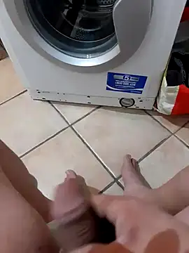 Snapshot of 74bob chatting on February 12, 4:33 am 74bob online show from February 12, 4:33 am