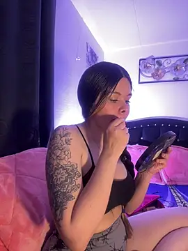Snapshot of carolina16love chatting on May 17, 6:59 pm carolina16love online show from May 17, 6:59 pm