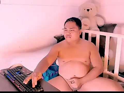 Snapshot of Hardking_69 chatting on April 25, 10:29 am Hardking 69 online show from April 25, 10:29 am