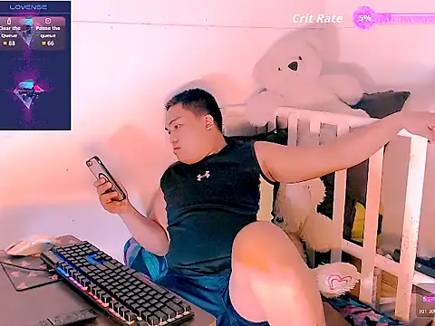 Snapshot of Hardking_69 chatting on April 27, 11:41 am Hardking 69 online show from April 27, 11:41 am