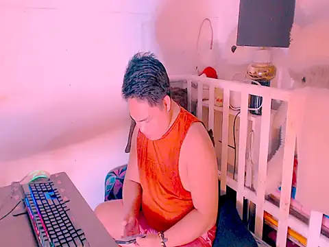 Snapshot of Hardking_69 chatting on July 10, 1:54 am Hardking 69 online show from July 10, 1:54 am