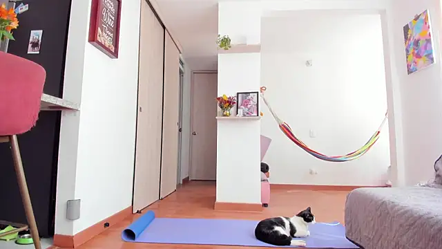 karlye 5 online show from January 11, 3:31 pm