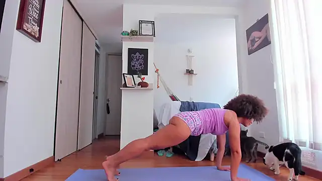 karlye 5 online show from March 9, 5:06 pm