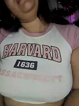 Snapshot of ValerieDiiamond chatting on December 18, 7:26 am ValerieDiiamond online show from December 18, 7:26 am