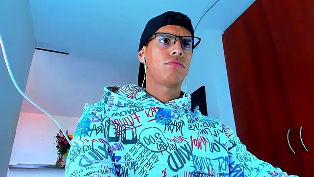  John Boy  online show from March 3, 9:15 pm