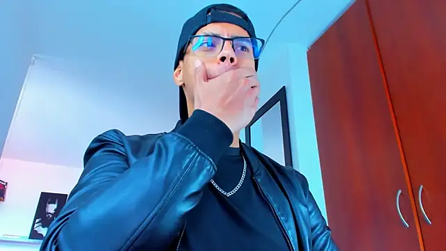  John Boy  online show from September 15, 7:03 pm