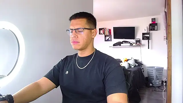  John Boy  online show from April 14, 7:09 pm