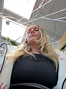 Bondgirl 013 online show from January 14, 1:28 pm