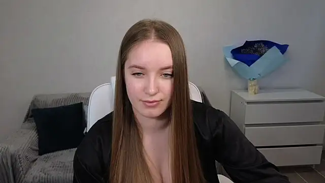 EvaMaddison online show from January 2, 10:48 am