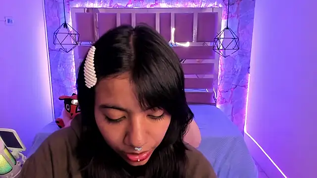 Nami usagi online show from December 6, 12:49 pm