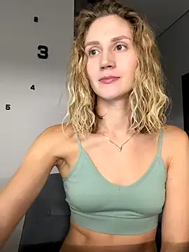 Feral berry 8133 online show from September 19, 7:47 pm