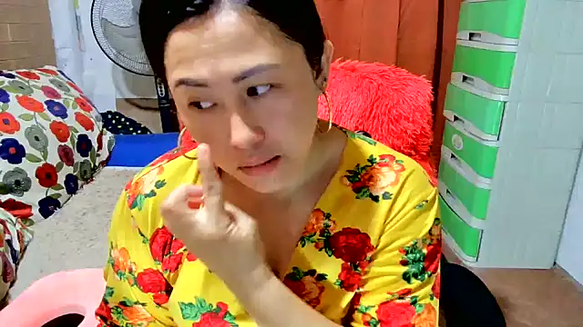 M e c e l online show from September 19, 9:48 pm