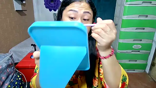 M e c e l online show from March 6, 7:54 pm