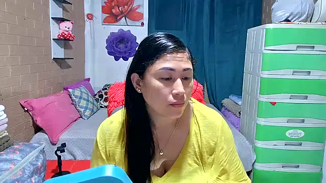 M e c e l online show from March 10, 10:26 pm