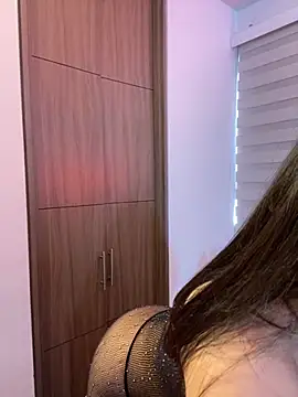 KateLatorre online show from November 13, 9:03 pm