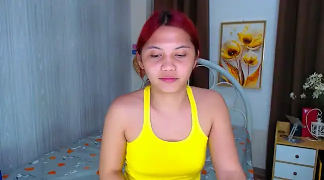 xXCathyJennerXx online show from December 17, 9:07 am