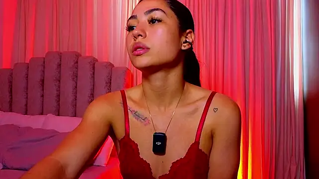 Snapshot of samantha_bss chatting on March 3, 6:58 pm samantha bss online show from March 3, 6:58 pm