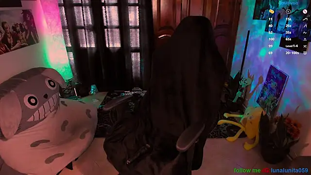 emma luna59 online show from December 17, 9:16 pm