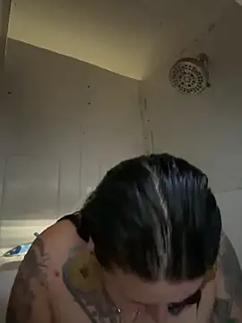 evacheers online show from October 23, 6:39 pm