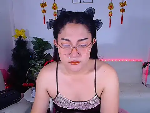 plysaithailand online show from April 16, 2:12 am