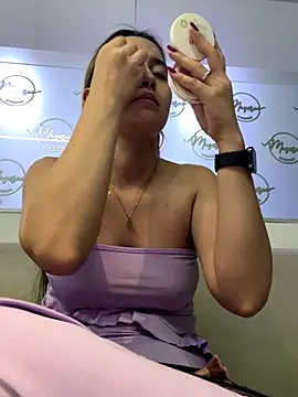 Snapshot of Abby_Sweet1_ chatting on December 14, 10:09 am Abby Sweet1 online show from December 14, 10:09 am