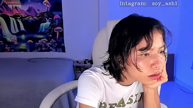 Ashlleycam  online show from February 12, 1:52 am