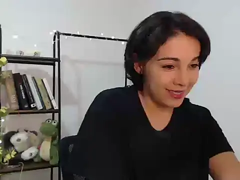 camii 7 online show from February 7, 8:31 pm