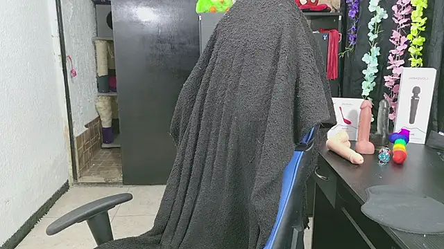 ann bronw online show from February 9, 11:47 am