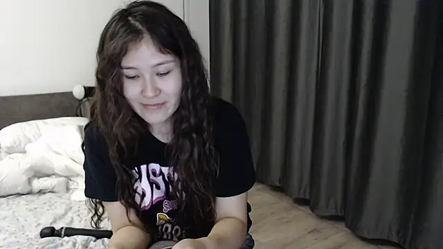 Riz girl online show from September 14, 2:16 pm